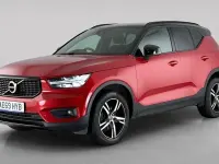 Used Volvo XC40 R-Design 163 HP (119 kW) 2020 Red SUV