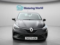 Used Renault Clio V Evolution 90 HP (66 kW) 2023 Black Hatchback