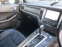 Begagnad Porsche Macan 252 HK (185 kW) 2017 Svart SUV