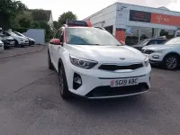 Used Kia Stonic 118 HP (86 kW) 2019 White SUV