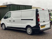 Used Renault Trafic Business 2014 White MPV