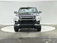 Nuevo Isuzu D-Max 164 CV (120 kW) 2025 Gris Pickup/Camioneta