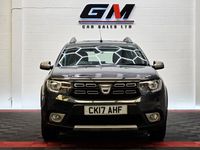 Used Dacia Sandero Lauréate 2017 Grey Hatchback