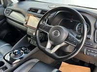 Usado Nissan Leaf 110 kW (150 HP) 2019 Preto Citadino