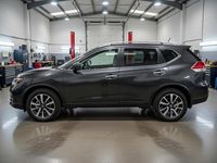 Used Nissan X-Trail N-Vision 163 HP (119 kW) 2016 Green SUV