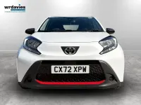 Usado Toyota Aygo X PURE 72 HP (52 kW) 2022 Branco SUV