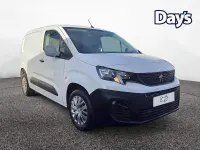 Second-hand Peugeot Partner 110 CP (80 kW) 2020 Alb Monovolum