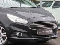 Usado Ford S-MAX Titanium 150 HP (110 kW) 2016 Preto Monovolume