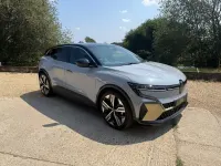 Used Renault Megane E-Tech Iconic 161 kW (220 HP) 2023 Grey Hatchback