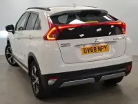 Used Mitsubishi Eclipse 163 HP (119 kW) 2018 White Hatchback