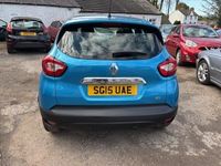 Used Renault Captur Dynamique 90 HP (66 kW) 2015 Blue SUV