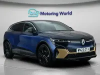 Used Renault Mégane Iconic 160 kW (218 HP) 2023 Blue and black Hatchback