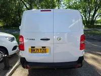 Used Vauxhall Vivaro Edition 100 HP (73 kW) 2021 White MPV