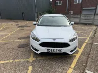 Used Ford Focus Zetec 125 HP (91 kW) 2015 White Hatchback