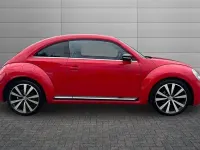 Używany VW Beetle Sportline 140 KM (102 kW) 2014 Czerwony Hatchback