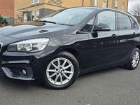 Begagnad BMW 218 2016 Svart Halvkombi