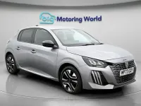 Usado Peugeot 208 Allure 101 HP (74 kW) 2024 Cinzento Citadino