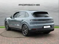 Used Porsche Cayenne 464 HP (341 kW) 2024 Grey SUV