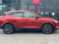 Used Nissan Qashqai Tekna 190 HP (139 kW) 2023 Red SUV