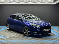 Used Ford Focus ST 250 HP (183 kW) 2016 Blue Hatchback