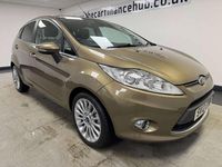 Used Ford Fiesta Titanium 118 HP (86 kW) 2012 Brown Hatchback