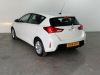 used Toyota Auris 1.6 ICON VALVEMATIC 5d 130 BHP