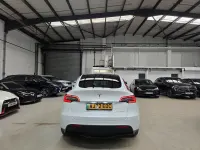 Used Tesla Model Y Long Range AWD 378 kW (514 HP) 2022 White SUV