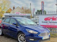 Used Ford Focus Style 99 HP (72 kW) 2016 White Hatchback