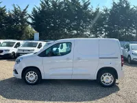 Used Vauxhall Combo S 100 HP (73 kW) 2023 White MPV