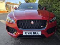 Begagnad Jaguar F-Pace S 300 HK (220 kW) 2016 Röd SUV