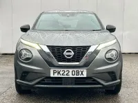 Usado Nissan Juke N-Connecta 114 HP (83 kW) 2022 Cinzento SUV