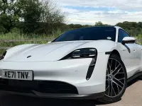 Used Porsche Taycan 300 kW (408 HP) 2023 Sedan
