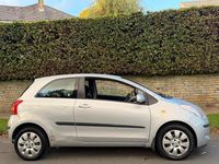 Used Toyota Yaris T3 67 HP (49 kW) 2006 Silver Hatchback