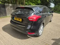 Used Ford Focus Zetec 120 HP (88 kW) 2016 Black Hatchback