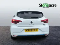 Używany Renault Clio V 138 KM (101 kW) 2021 Biały Hatchback