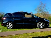 Begagnad Ford S-MAX Titanium 2018 Svart Minibuss