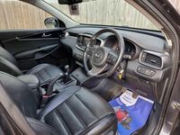 Used Kia Sorento 197 HP (144 kW) 2016 Grey SUV