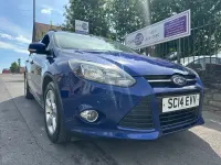 Used Ford Focus Zetec 105 HP (77 kW) 2014 Blue Hatchback