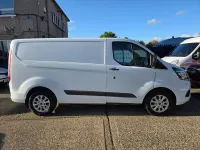 Used Ford Transit Custom Limited 130 HP (95 kW) 2019 White Van