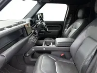 Used Land Rover Defender HSE Dynamic 300 HP (220 kW) 2023 SUV