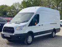 Używany Ford Transit 130 KM (95 kW) 2019 Biały Van