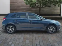 Used Hyundai i30 SE 120 HP (88 kW) 2022 Blue Hatchback