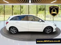 Used Mercedes B200 Exclusive 156 HP (114 kW) 2018 White Hatchback