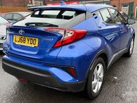 Used Toyota C-HR 122 HP (89 kW) 2018 Blue SUV