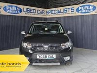 Used Dacia Sandero Comfort 90 HP (66 kW) 2018 Black Hatchback