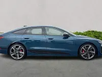 Używany Audi A6 e-tron Advanced 369 kW (503 KM) 2025 Niebieski Hatchback
