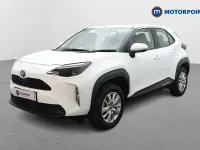 Used Toyota Yaris Hybrid 2023 White Estate
