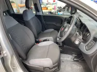 Usado Fiat Panda Easy 69 HP (50 kW) 2017 Prateado Citadino