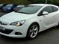 Used Vauxhall Astra GTC SRi 2015 White Hatchback