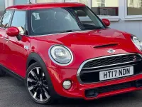Used Mini Cooper S Hatch 192 HP (141 kW) 2017 Red Hatchback